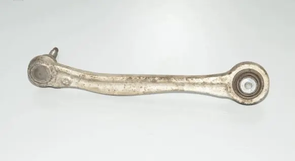 Rear control arm