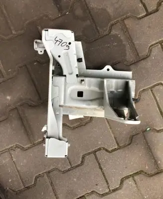Renault Megane IV Front quarter panel 