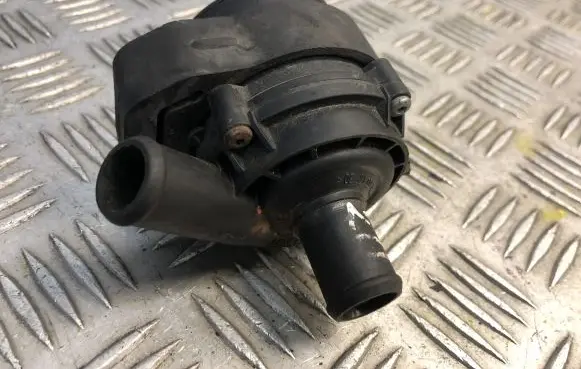 Mercedes-Benz E W211 Electric auxiliary coolant/water pump 2118350264