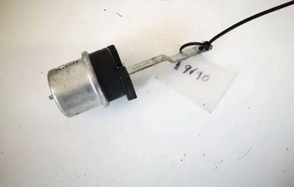Chrysler PT Cruiser Valve vacuum 4885338aa