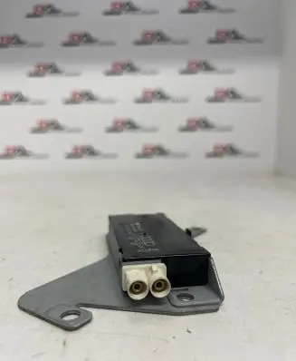 Audi A6 S6 C6 4F Antenna control unit 4F9035225AA 7617310160