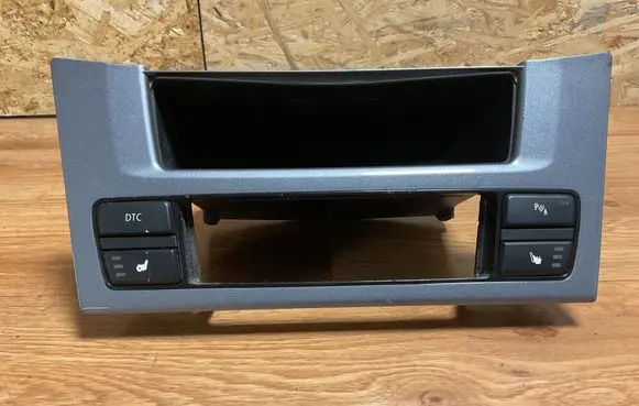 BMW 5 E60 E61 Glove box central console 9139391 915907702 502299