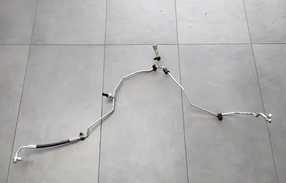 Mercedes-Benz B W246 W242 Air conditioning (A/C) pipe/hose A2428302800