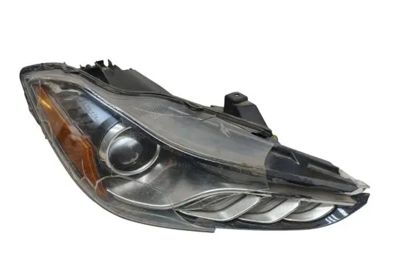 Maserati Ghibli Headlight/headlamp 670005473