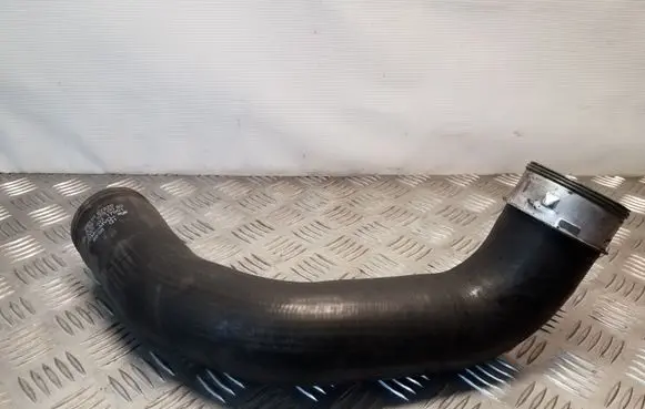 Mercedes-Benz R W251 Intercooler hose/pipe A2515280082
