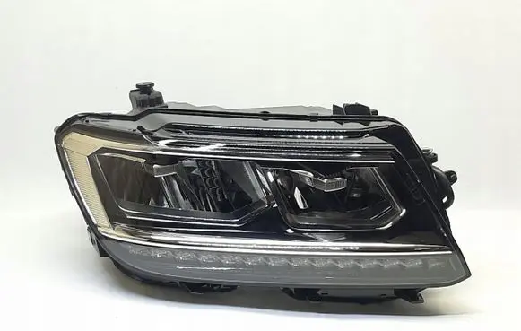 Volkswagen Tiguan Headlight/headlamp 5NB941036B