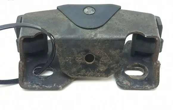 Microcar MC Trunk lock loop 