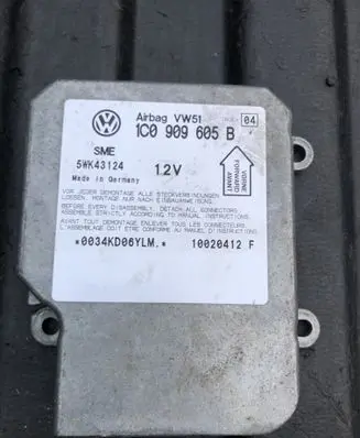 Volkswagen PASSAT B5.5 Airbag control unit/module 1C0909605B 5WK43124