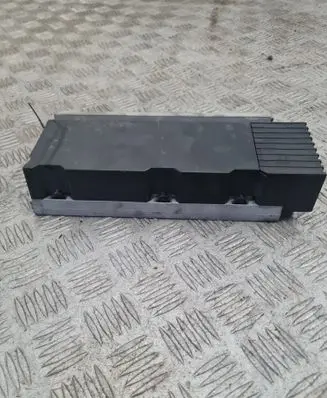 Audi A6 S6 C6 4F Sound amplifier 4F0035223A