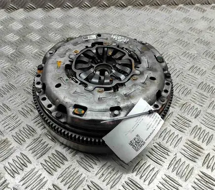 Skoda Karoq Clutch set kit 05E105266R 05E141015F