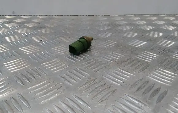 Volkswagen Golf IV Coolant temperature sensor 059919501A