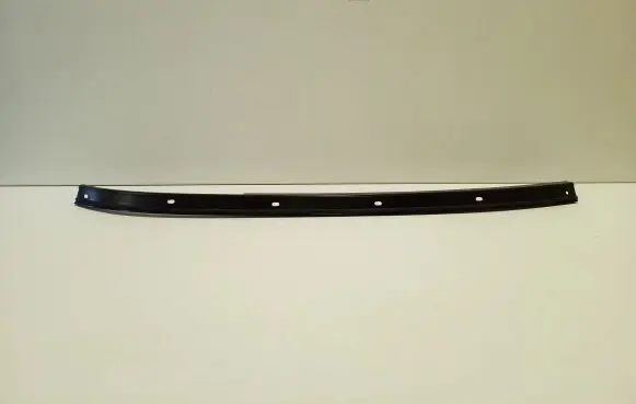 Windshield trim