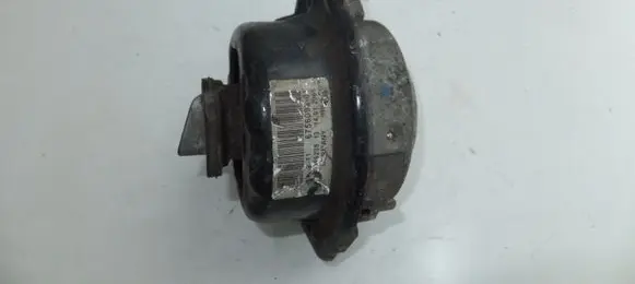BMW 7 E65 E66 Engine mount bracket 6756093 68623513