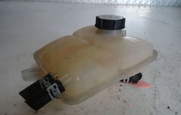 Ford Kuga I Fuel tank 