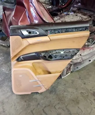 Porsche Cayenne (92A) Rear door card panel trim 7P5971693C 7P5867212L