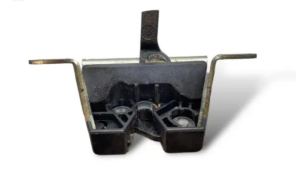 Toyota Aygo AB10 Tailgate/trunk/boot lock/catch/latch 693500H010
