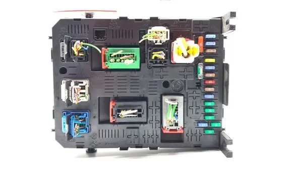 Citroen Berlingo Other control units/modules 981218948002