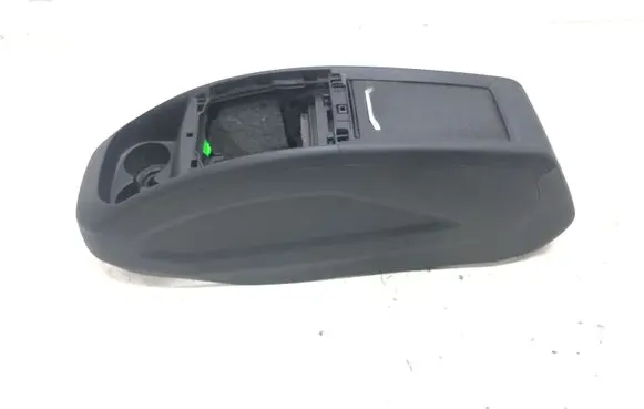 Citroen C4 Grand Picasso Center console 9677280477