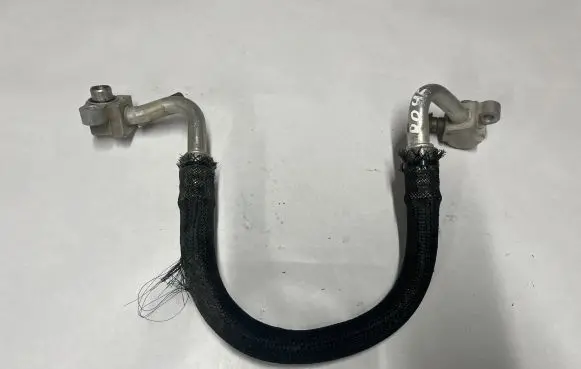Jeep Cherokee Air conditioning (A/C) pipe/hose 68158883AE