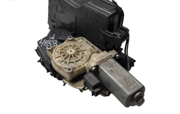 BMW 7 E65 E66 Rear door soft close latching motor 77460037 26020440 A053702