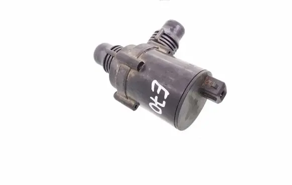 BMW X5 E70 Water pump 9197085 6411919708501 702078340