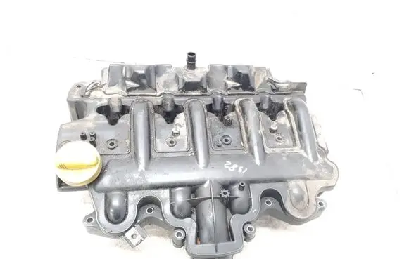 Renault Espace - Grand espace IV Rocker cam cover 8200714033
