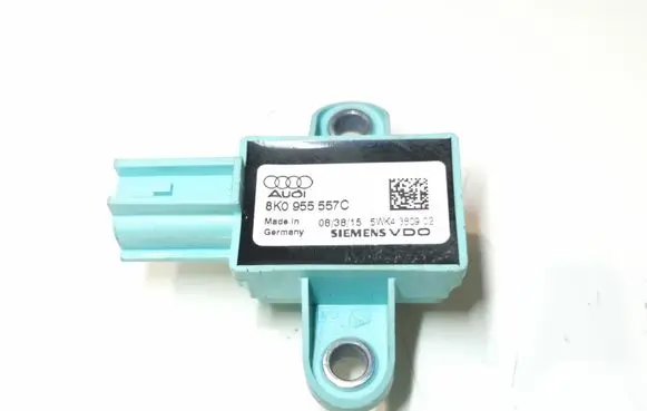 Audi A4 S4 B8 8K Airbag deployment crash/impact sensor 8K0955557C
