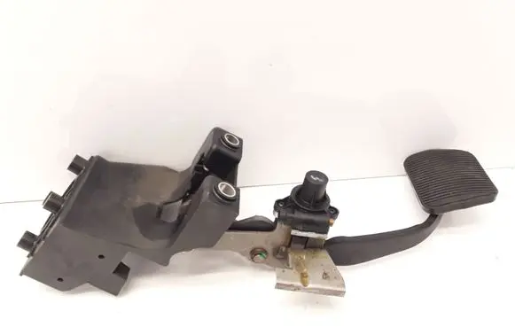 Jaguar XJ X350 Brake pedal 110705 2W932450AG 2W932450