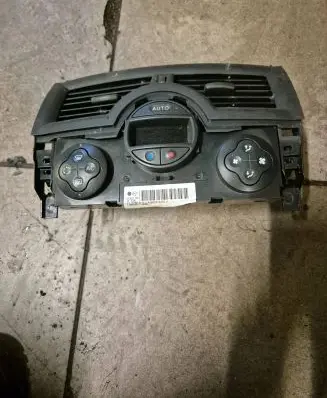 Renault Megane II Climate control unit 8200344840 F200XX