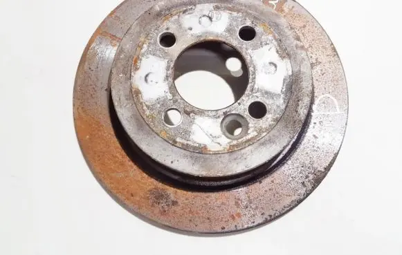 Mini One - Cooper R50 - 53 Rear brake disc neventiliuojamas