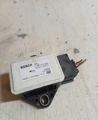 Nissan Qashqai+2 ESP acceleration yaw rate sensor 0265005665 47931JD00A 7011230