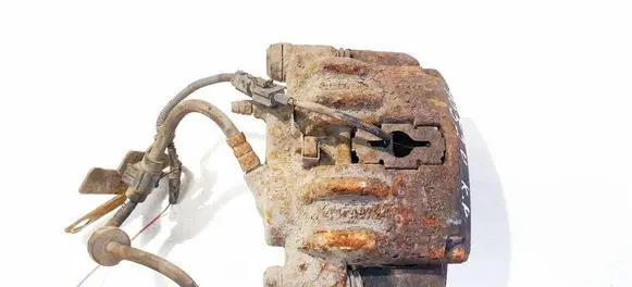 Front brake caliper