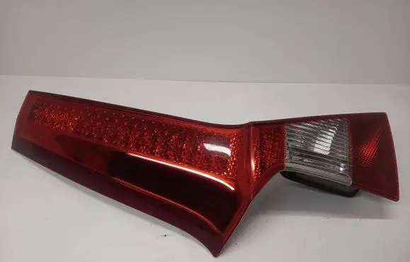 Volvo V70 Tailgate rear/tail lights 164391