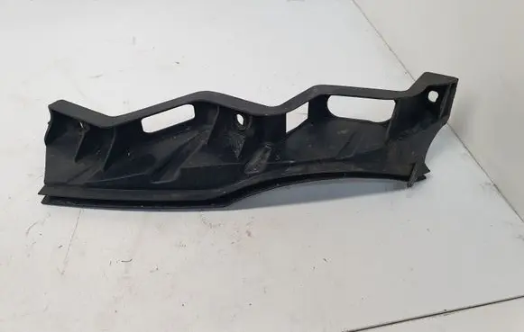 Volkswagen PASSAT B6 Front bumper mounting bracket 3C0807890