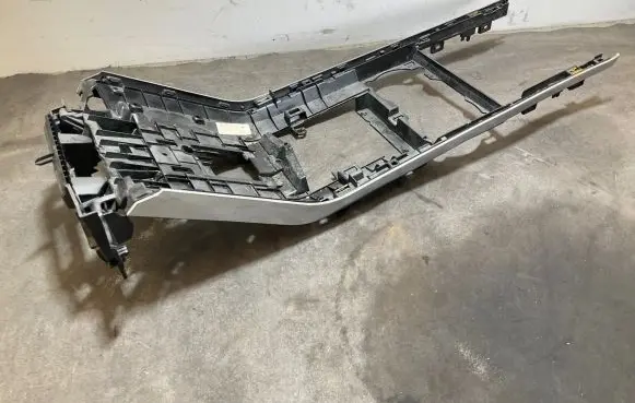 Land Rover Evoque II Center console decorative trim K8D2045B44B