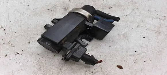 Toyota Corolla E120 E130 Turbo solenoid valve 72279600 2247906
