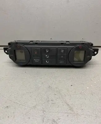 Ford Focus C-MAX Climate control unit 3M5T18C612AR