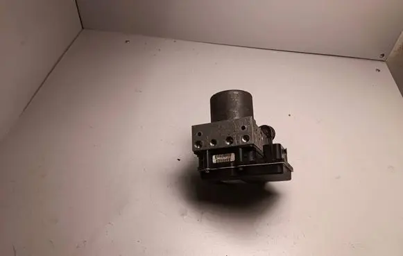 Audi A4 S4 B8 8K ABS Pump 8K0907379AG