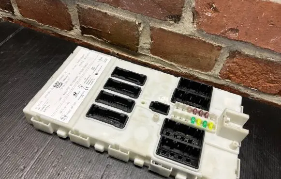 BMW 1 F20 F21 Other control units/modules 4897290897 8733501 116RI001052