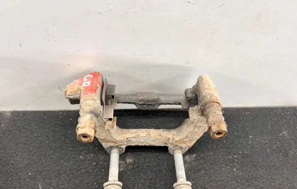 Audi A6 S6 C6 4F Brake caliper pad carrier rear 4F0615426D