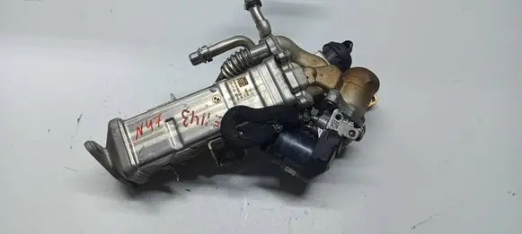BMW 3 E90 E91 EGR valve 7810871