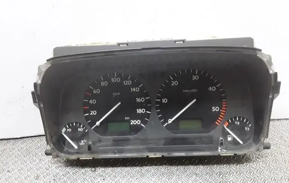 Volkswagen Golf III Speedometer (instrument cluster) 1H0919860H
