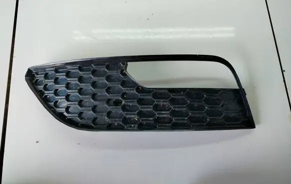 Audi A3 S3 8V Front bumper lower grill