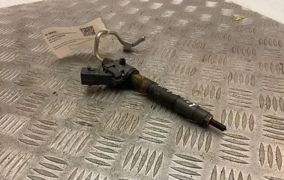 Fuel injector