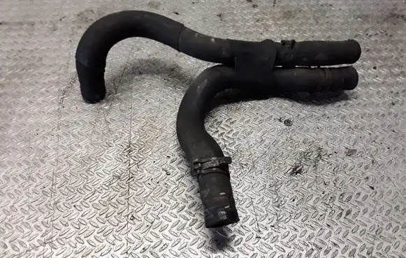 Mitsubishi Lancer X Engine coolant pipe/hose