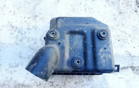 Toyota RAV 4 (XA30) Air filter box 1001408440