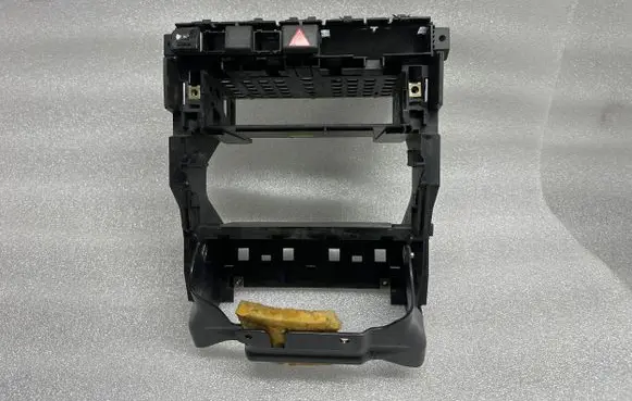 Audi A4 S4 B6 8E 8H Center console 8E0858005E