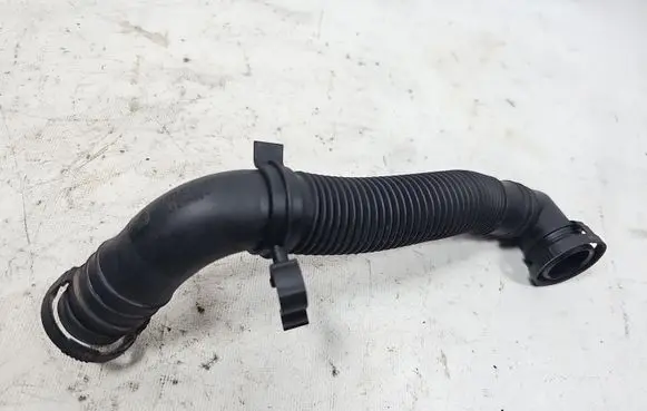 Audi A3 S3 8L Air intake hose/pipe 1J0131128