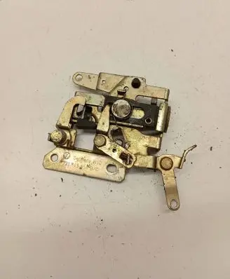 Volkswagen Transporter - Caravelle T4 Sliding door lock 721843654B