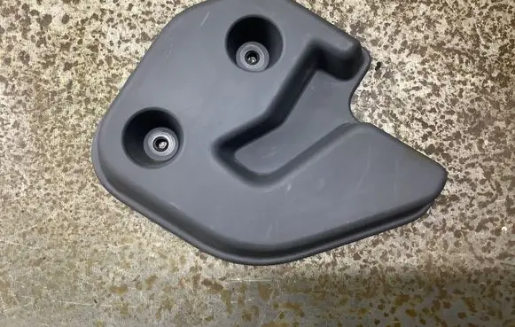 Chevrolet Bolt Parcel shelf load cover mount bracket G2KXZ PA6GF30